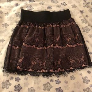 Lace mini skirt